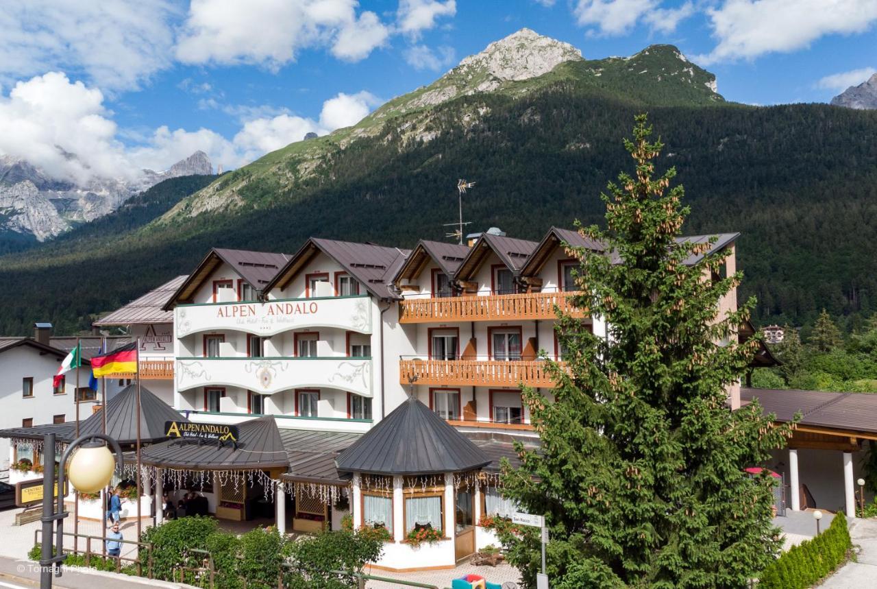 Hotel Alpen Andalo Bagian luar foto