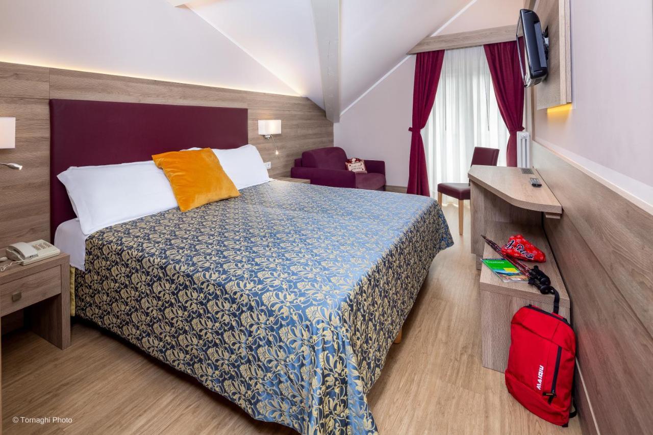 Hotel Alpen Andalo Bagian luar foto